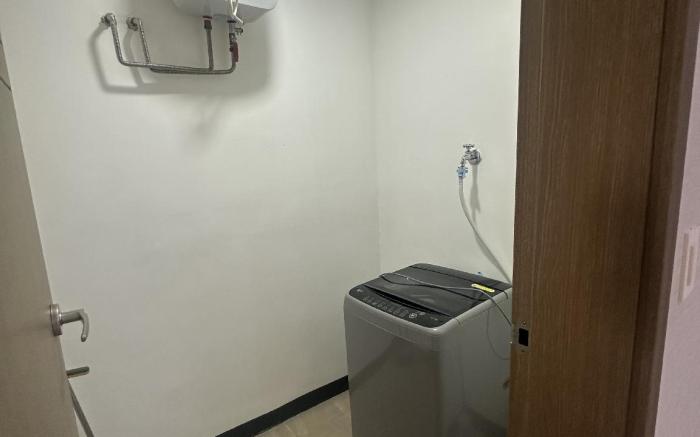 Very Spacious 1BR D’heights Clark 65sqm nearHilton