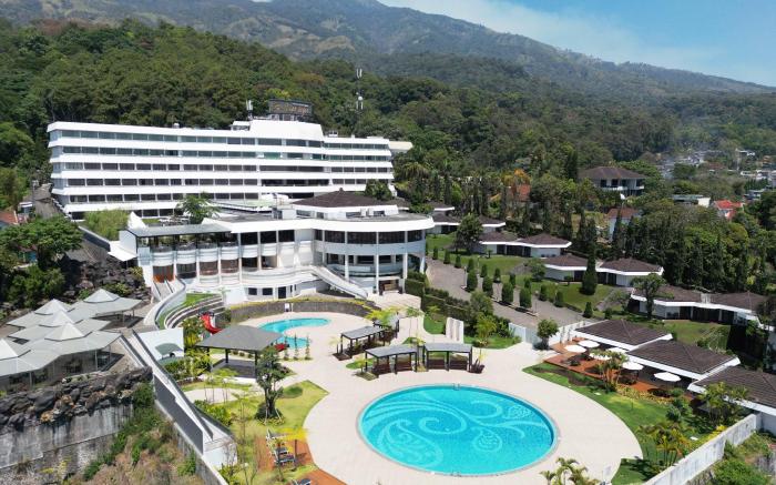 Surya Hotel and Cottages Prigen