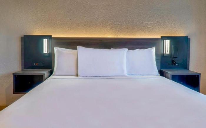 Motel 6 El Monte, CA - Los Angeles