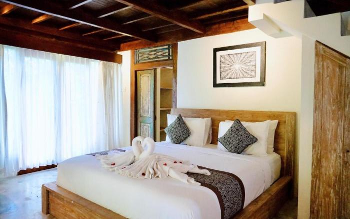 Serene Balinese - Mezanine villa in Ubud