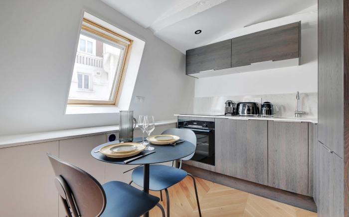 Refined Studio - 2P - Opera Garnier