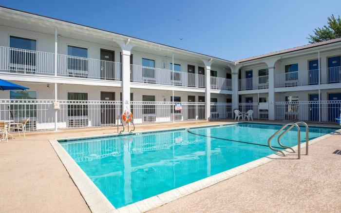 Studio 6  Bryan, TX - University Area