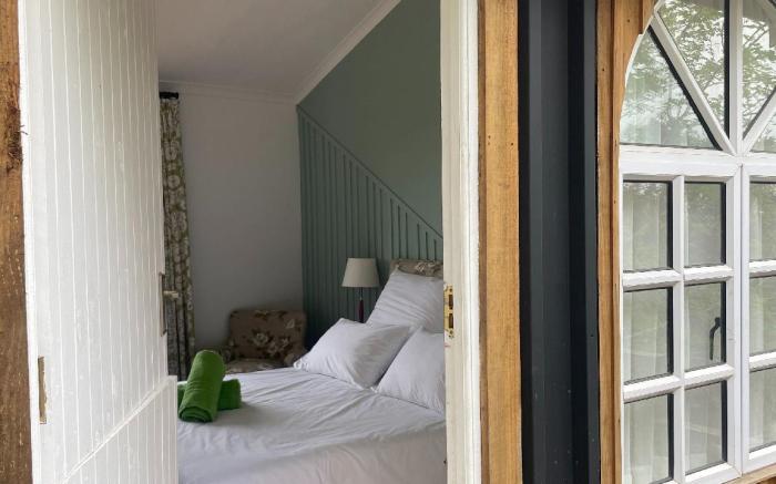Charming Cottage in Elgin, Grabouw