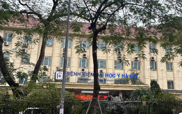 Studio Đại học Y, vị trí trung tâm