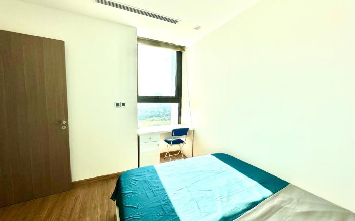 Delux Two Bedroom Apartment In City Center