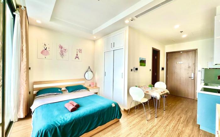 Modern Amenities, 2 Minutes To The Walking Lake