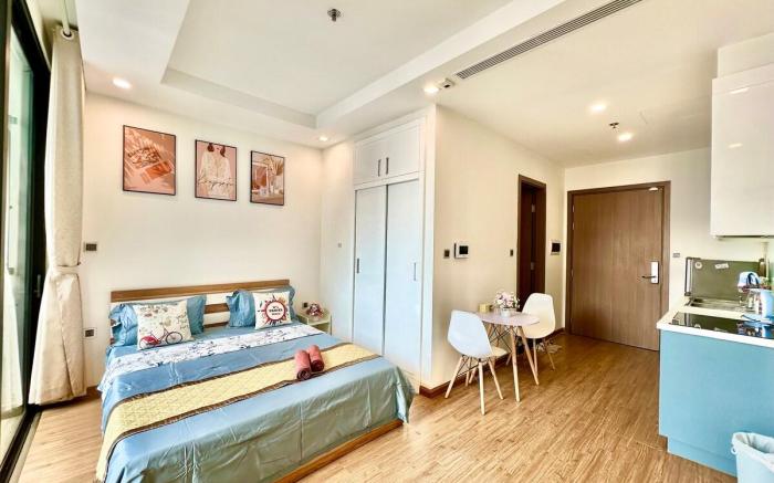 Top Floor, Quiet, Comfort, Clean Apt