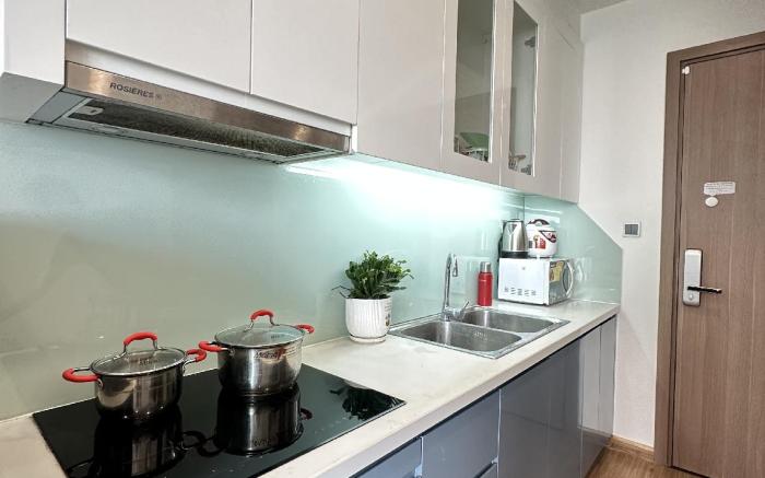 Lux Studio Near Korean Embassy