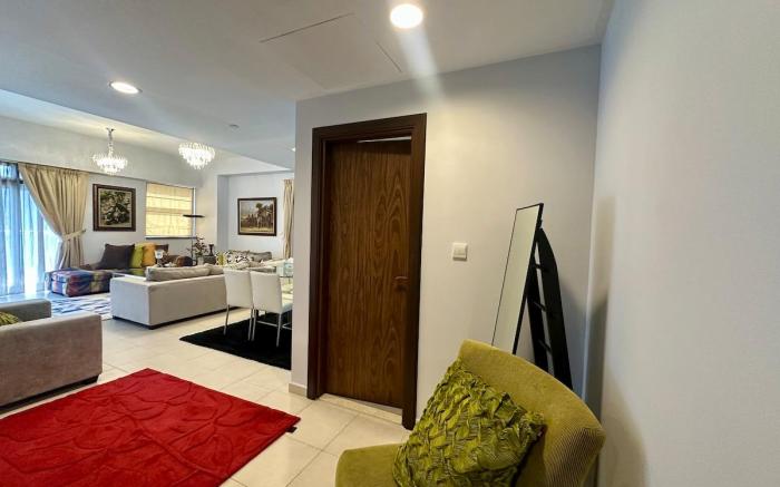 Stylish 1BR in Executive Tower