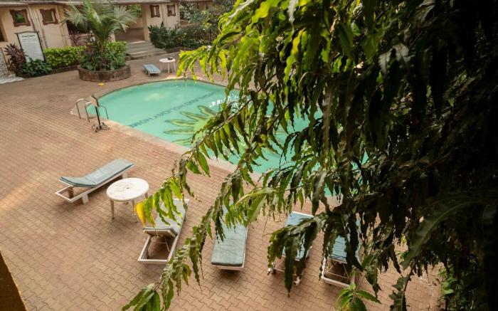 Entire Pool side 2bhk apartment in Calangute, Goa