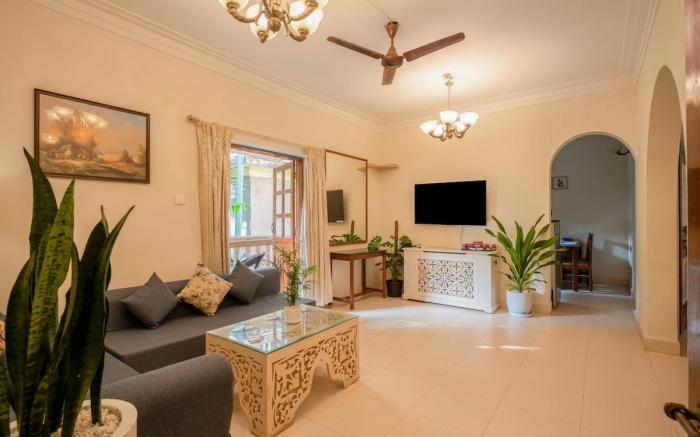 Entire Pool side 2bhk apartment in Calangute, Goa