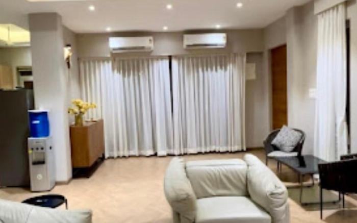 Red Tree Villa Nandgaon