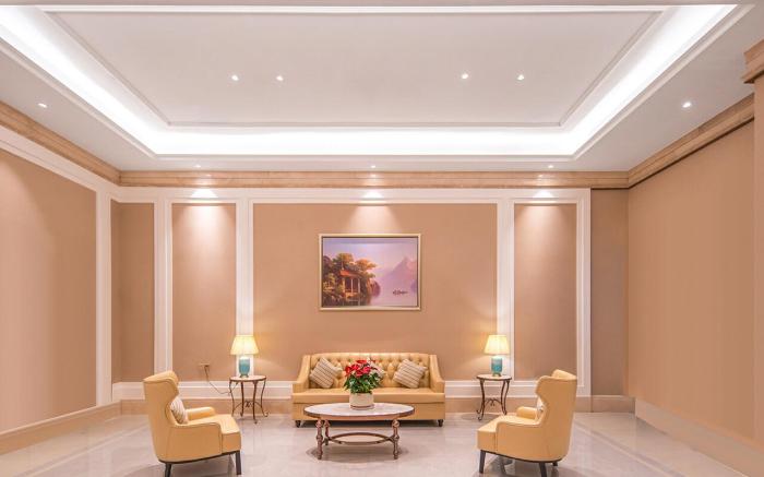 Vienna Hotel Shenzhen International Convention and Exhibition Center Haoxiang Metro Station