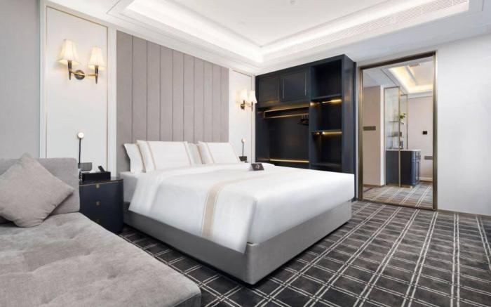 Xana Deluxe Hotel Guangzhou Pazhou Exhibition Center Nanzhou Metro Station