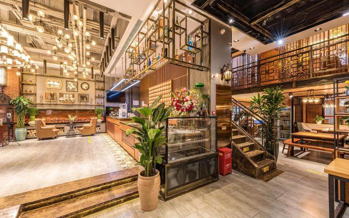 James Joyce Coffetel Beijing Guomao Sihui East Metro Station