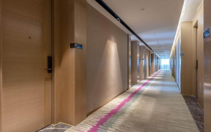 Lavande Hotel Guangzhou Huadu Baiyun International Airport