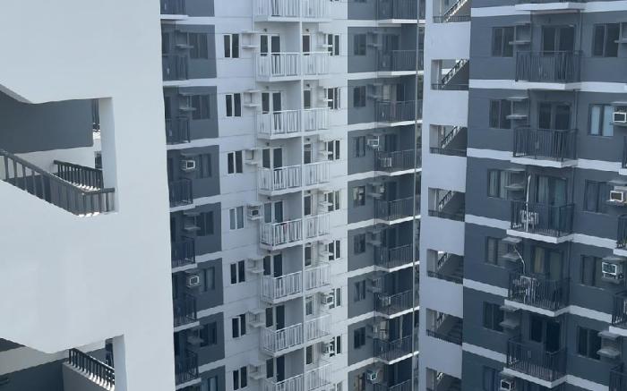 A Simple Yet Cozy Studio