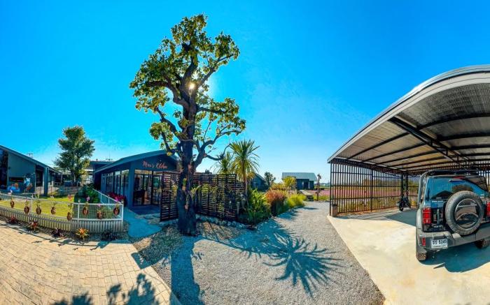 BaanMax Pet-Friendly Resort