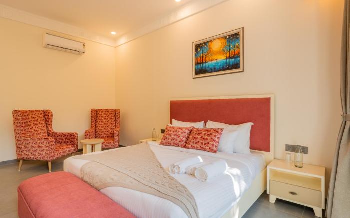 ELIVAAS Laguna Camellia-Luxe 4 BHK Villa