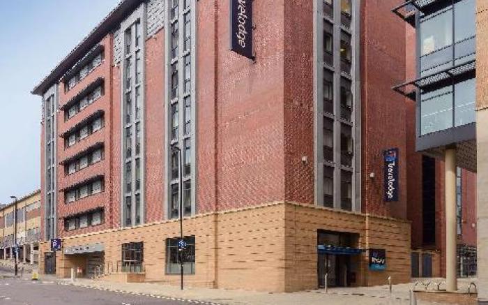 Travelodge Sheffield Central