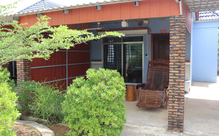 AHHA Bungalow Kampot