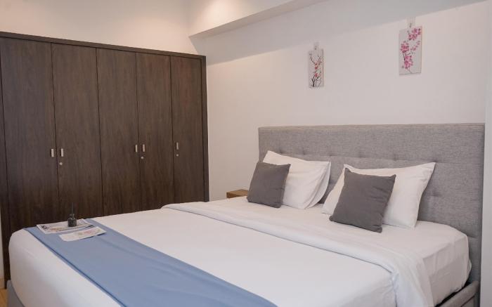 Warm Spacious 1BR Branz BSD City Apt By Travelio