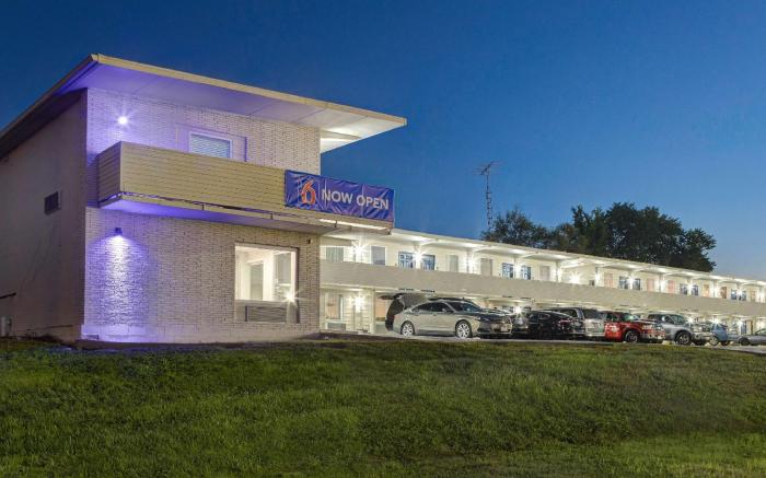 Motel 6 Bonne Terre, MO