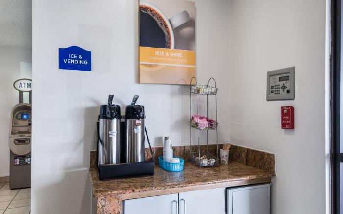 Studio 6  Corpus Christi, TX - North