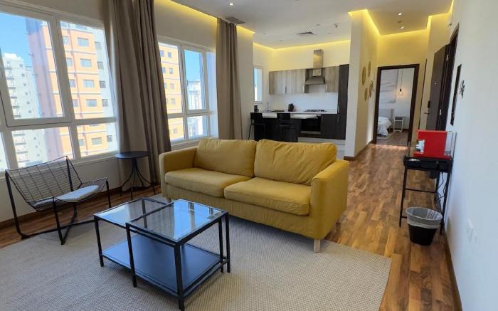 Cozy One-Bedroom Elegant Apartment in Salmiya 17