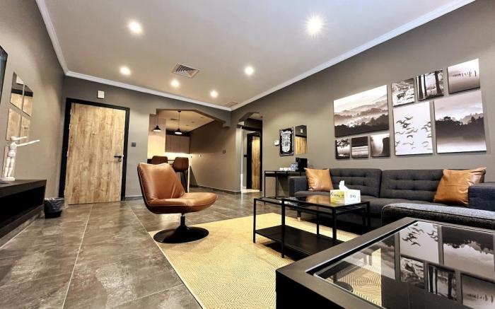 Luxury 2 Bedroom Apartment Near Seaside 106