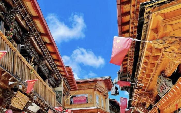 Manxin Hotel Shangri-La Ancient City