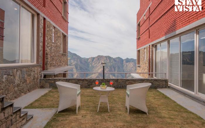 StayVista at Aspen @ Elysium Estate