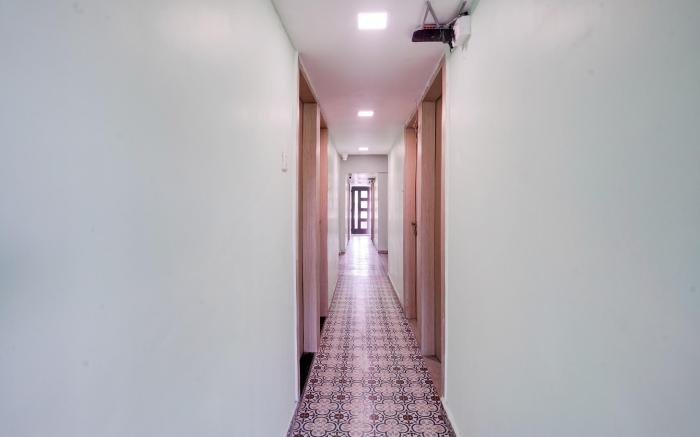 Hotel O 24/7 Residency