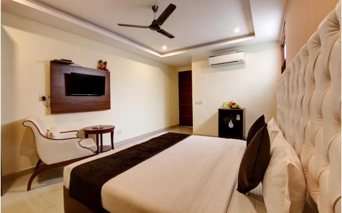 Laxmi Hotel