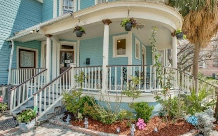 Inn on the Riverwalk