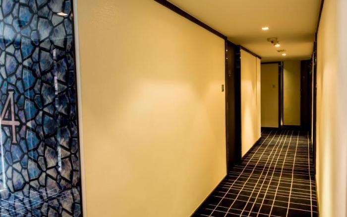 Noble Park Hotel