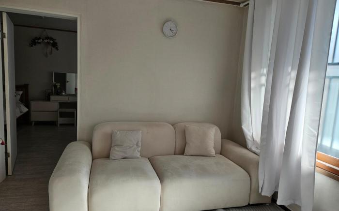 Tov,quiet residential area, large garden, 3 rooms