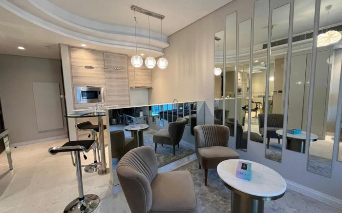 "Bahrain Bay Gem: Apt Overlooking Four Seasons"