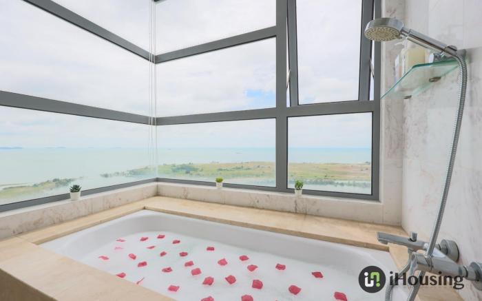 Silverscape Seaview Sunrise Malacca History  A3303