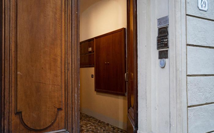 Artemide Guest House