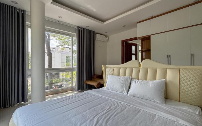 Khanh Villa Luxury 2 - Private 8 BRs 9 WCs Pool 
