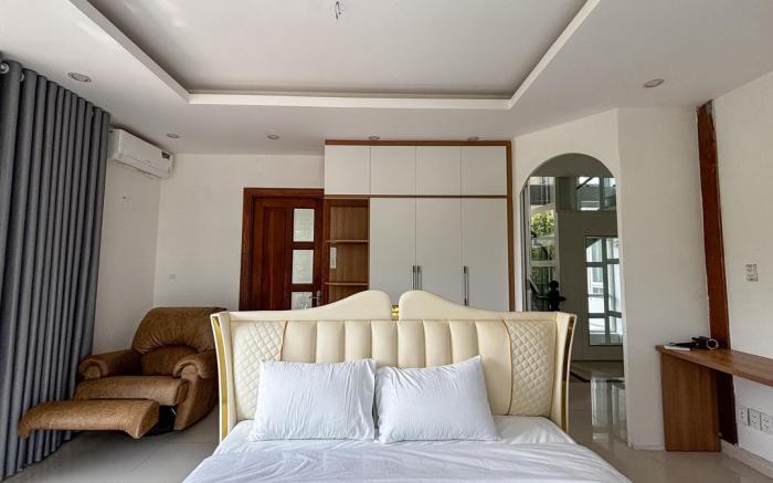 Khanh Villa Luxury 2 - Private 8 BRs 9 WCs Pool 