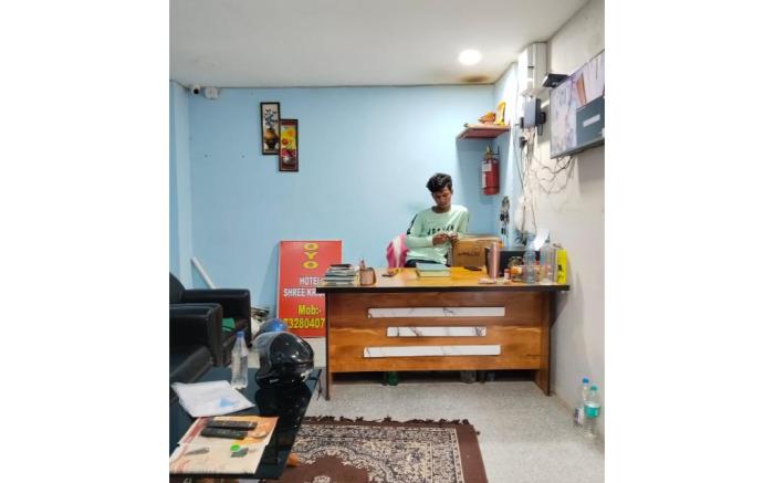 DhamStay Hotel Shree Krishna Near Railway Station Bhubaneswar