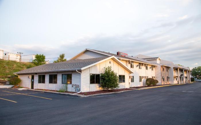 Motel 6 Omaha, NE