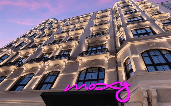 Moxy Istanbul Taksim