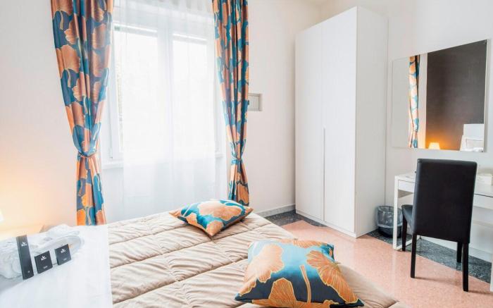 Triple with Private External Bathroom San Paolo