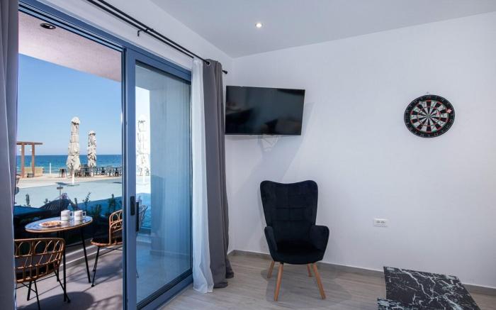Blue Balcony Suite Seaside Private Parking