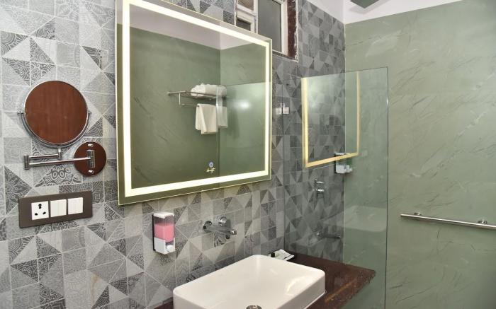 HOTEL JP INN SITAPUR