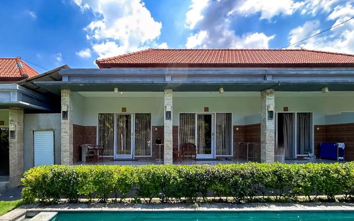 Urbanview Asung 2 Guesthouse Tibubeneng