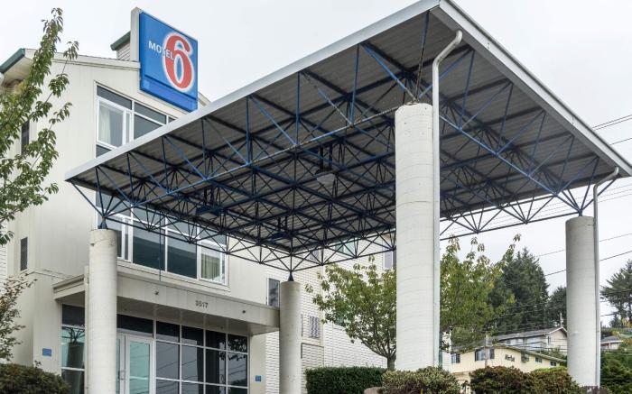 Motel 6 Lincoln City, OR